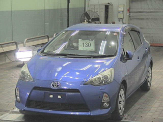 TOYOTA AQUA 2012