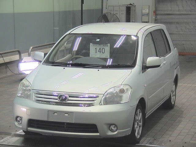 TOYOTA RAUM 2008