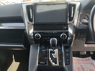 TOYOTA ALPHARD 2018
