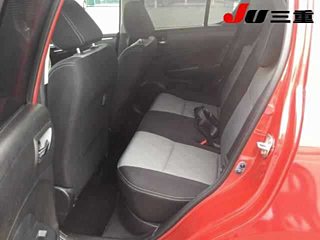 SUZUKI SWIFT 2011