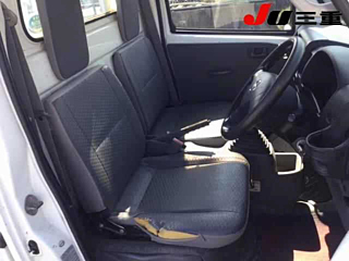NISSAN CLIPPER TRUCK 2013