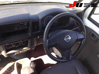 NISSAN CLIPPER TRUCK 2013