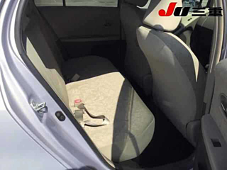 TOYOTA VITZ 2009