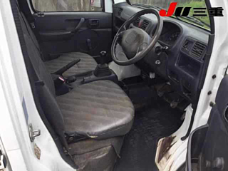 MAZDA SCRUM TRUCK 2009