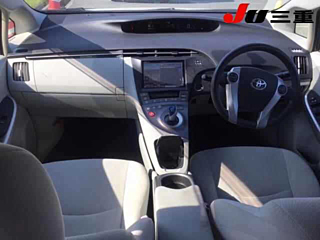 TOYOTA PRIUS 2011