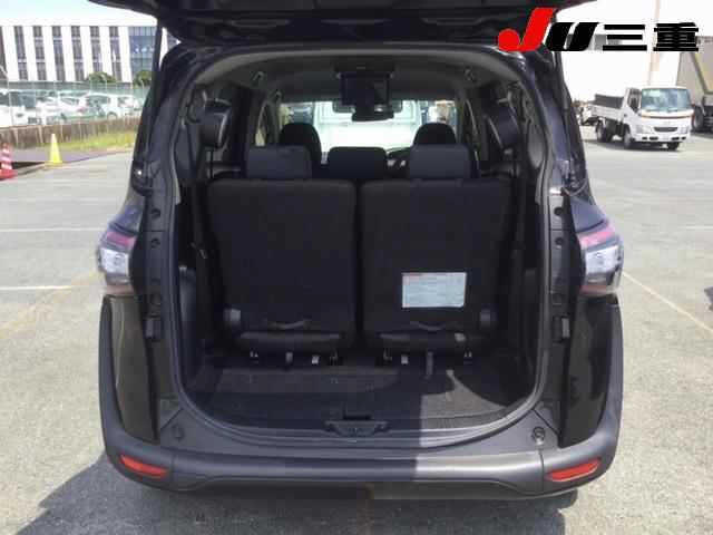 TOYOTA SIENTA 2015