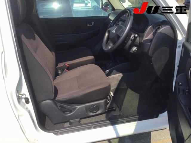 MITSUBISHI PAJERO MINI 2010