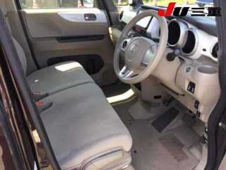 HONDA N BOX 2015