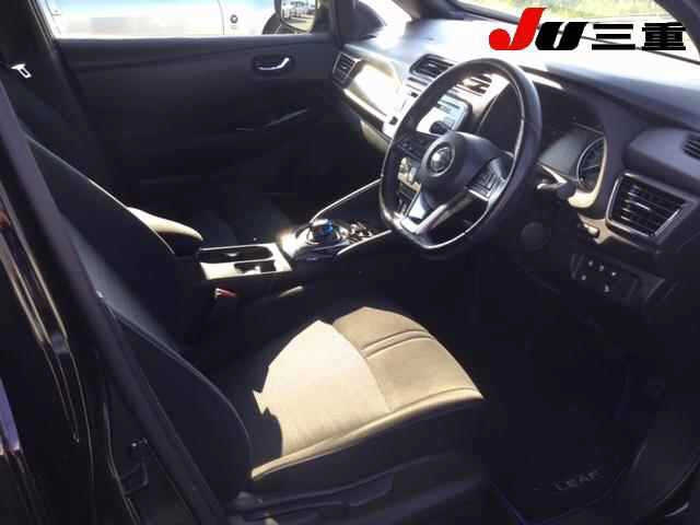 NISSAN LEAF 2018