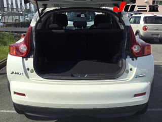 NISSAN JUKE 2012