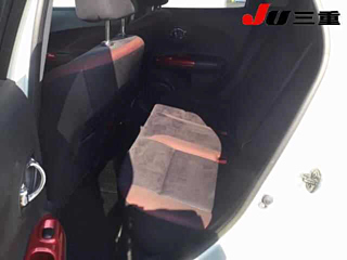 NISSAN JUKE 2012