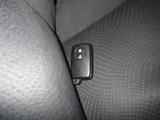 TOYOTA PRIUS 2015