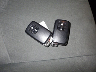 TOYOTA PRIUS 2011