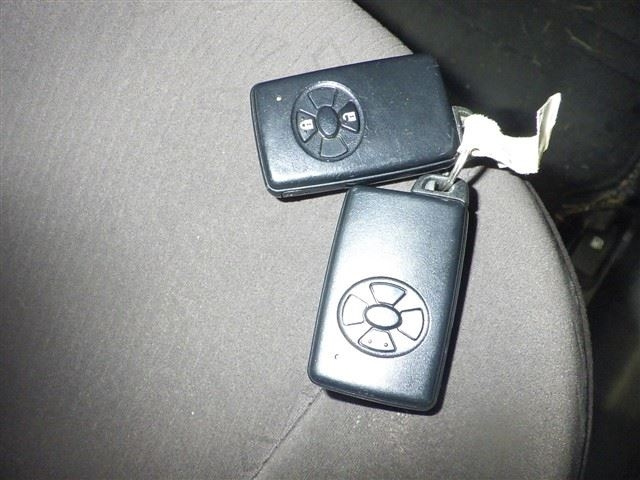 TOYOTA MARK X ZIO 2008