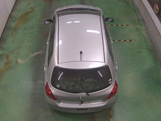 TOYOTA VITZ 2010