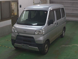 DAIHATSU HIJET VAN 2019