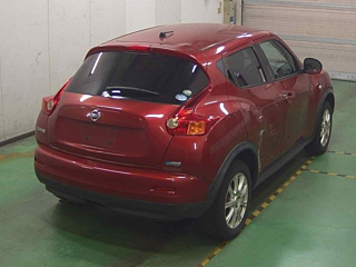 NISSAN JUKE 2010