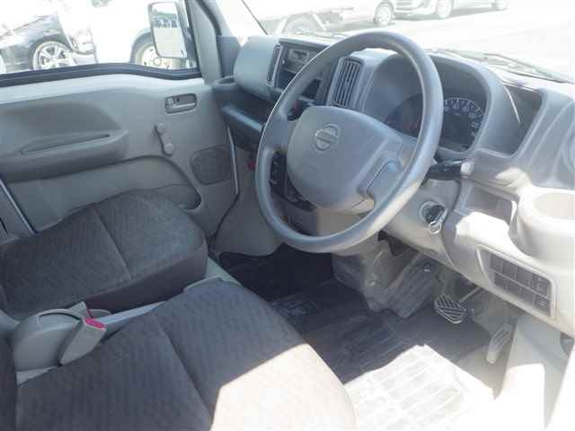 NISSAN CLIPPER VAN 2019