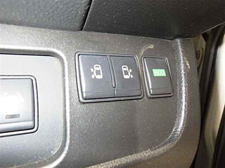 NISSAN SERENA 2014