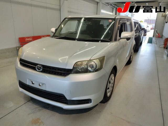 TOYOTA COROLLA RUMION 2010