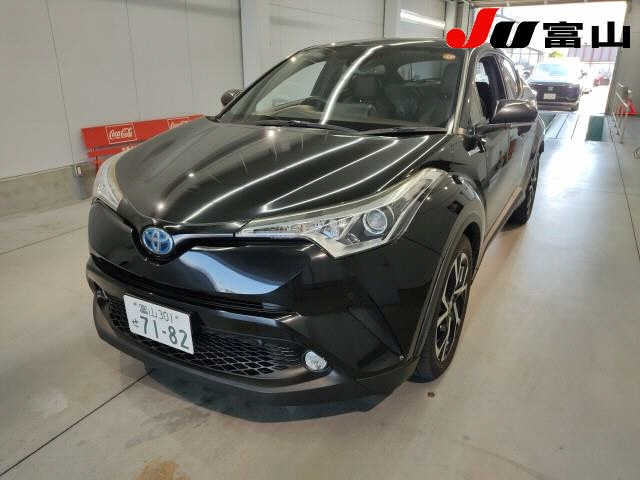 TOYOTA C-HR 2017