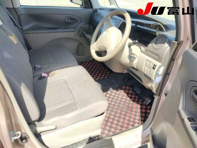 DAIHATSU TANTO 2010