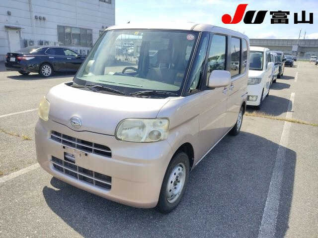 DAIHATSU TANTO 2010