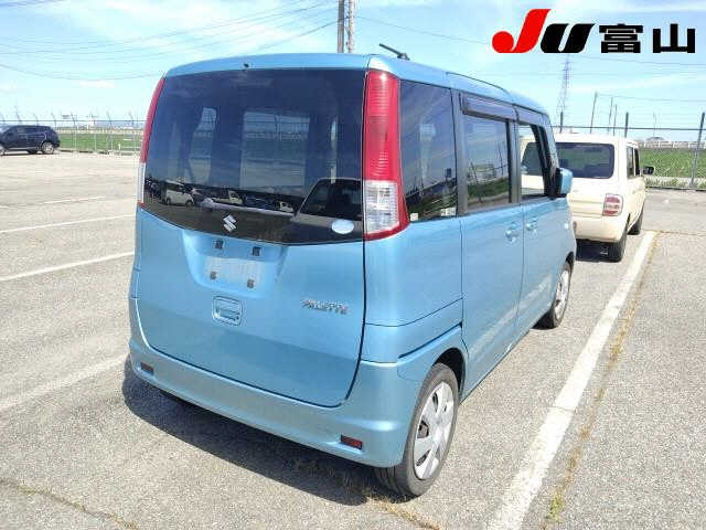 SUZUKI PALETTE 2012