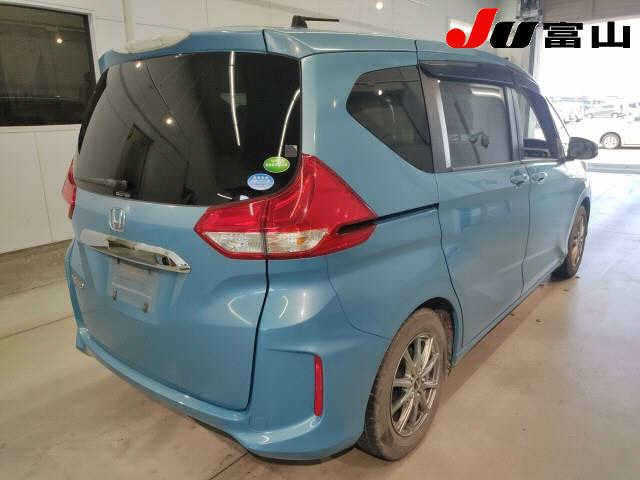 HONDA FREED 2017