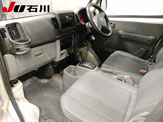 NISSAN CLIPPER VAN 2013