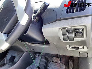 TOYOTA PRIUS 2010