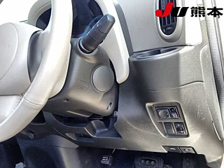 NISSAN CUBE 2010