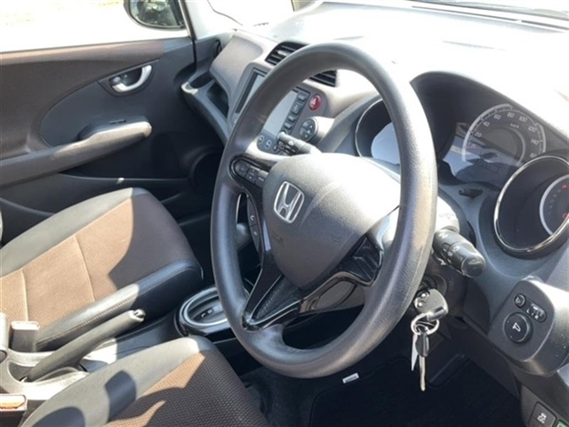 HONDA FIT SHUTTLE 2012