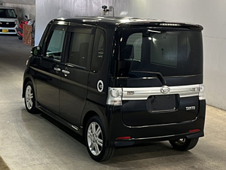 DAIHATSU TANTO 2013