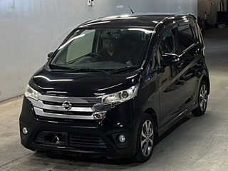 NISSAN DAYZ 2013