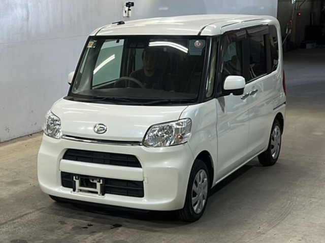 DAIHATSU TANTO 2017
