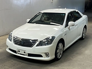 TOYOTA CROWN 2010