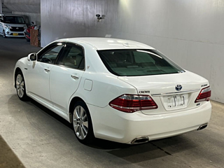 TOYOTA CROWN 2010