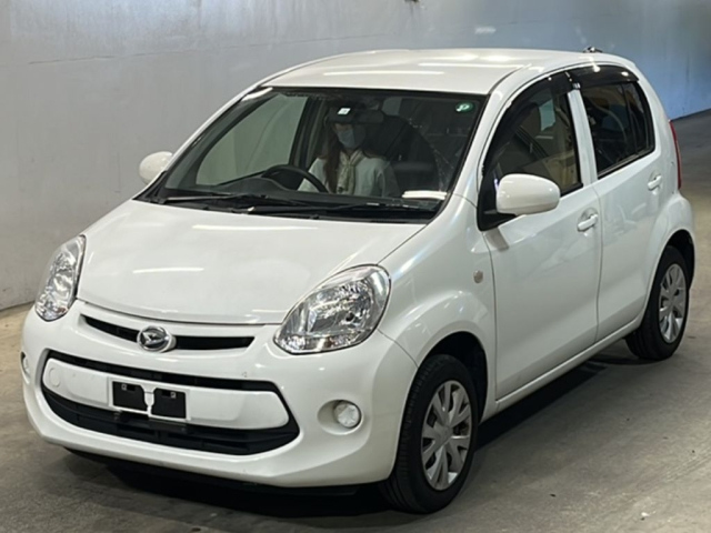 DAIHATSU BOON 2014