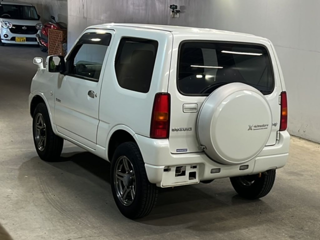SUZUKI JIMNY 2013