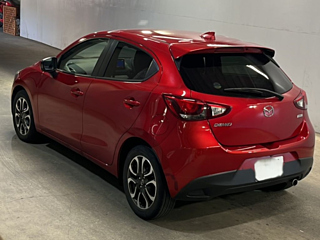 MAZDA DEMIO 2015