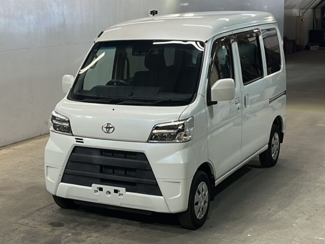 TOYOTA PIXIS VAN 2021