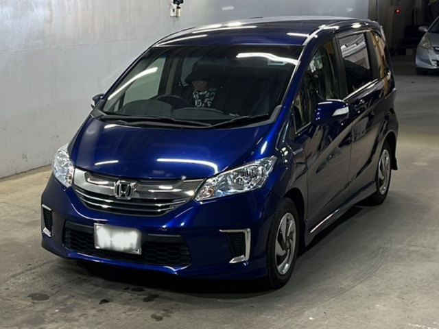 HONDA FREED 2015