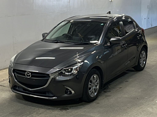 MAZDA DEMIO 2017