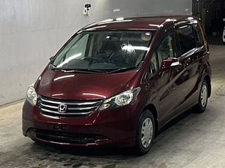 HONDA FREED 2010