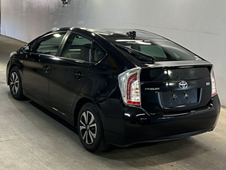 TOYOTA PRIUS 2014