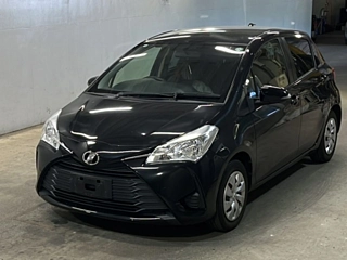 TOYOTA VITZ 2018