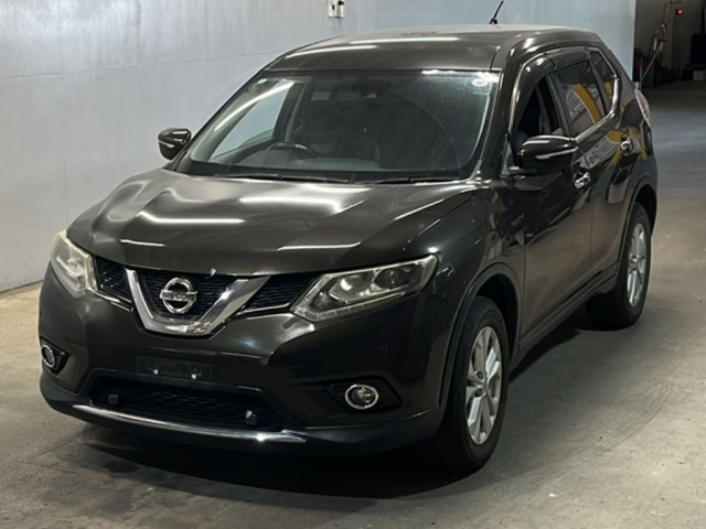 NISSAN X-TRAIL 2014