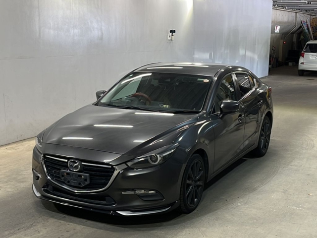 MAZDA AXELA 2016