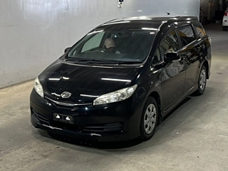 TOYOTA WISH 2012